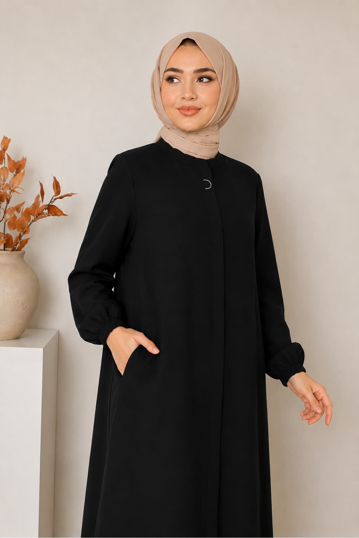 کاپ و فراجه زنانه OKTAYUSTA COLLECTİON ساده Aerobin روزمره مشکی مدل Araboy کاپ و فراجه زنانه OKTAYUSTA COLLECTİON ساده Aerobin روزمره مشکی مدل Araboy