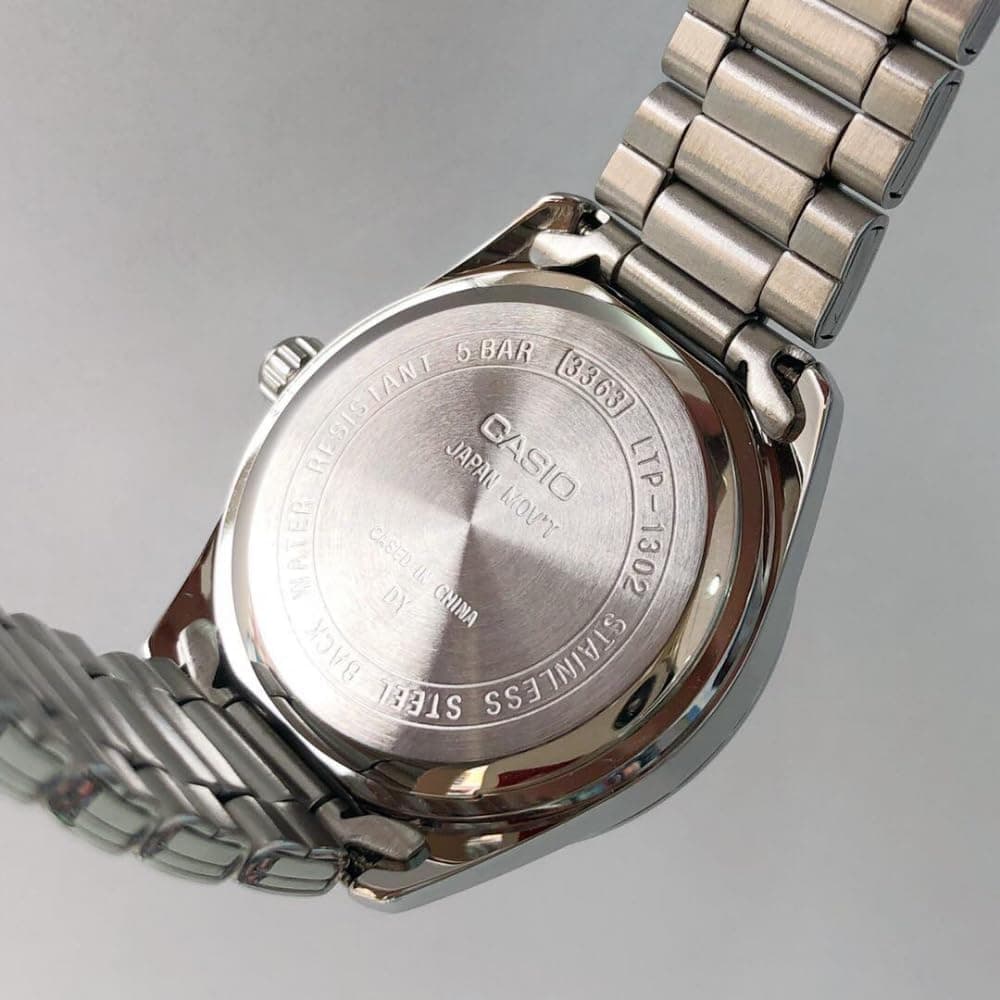 ساعت مچی زنانه Casio آنالوگ خاکستری مدل LTP-1302D-7A2VDF ساعت مچی زنانه Casio آنالوگ خاکستری مدل LTP-1302D-7A2VDF