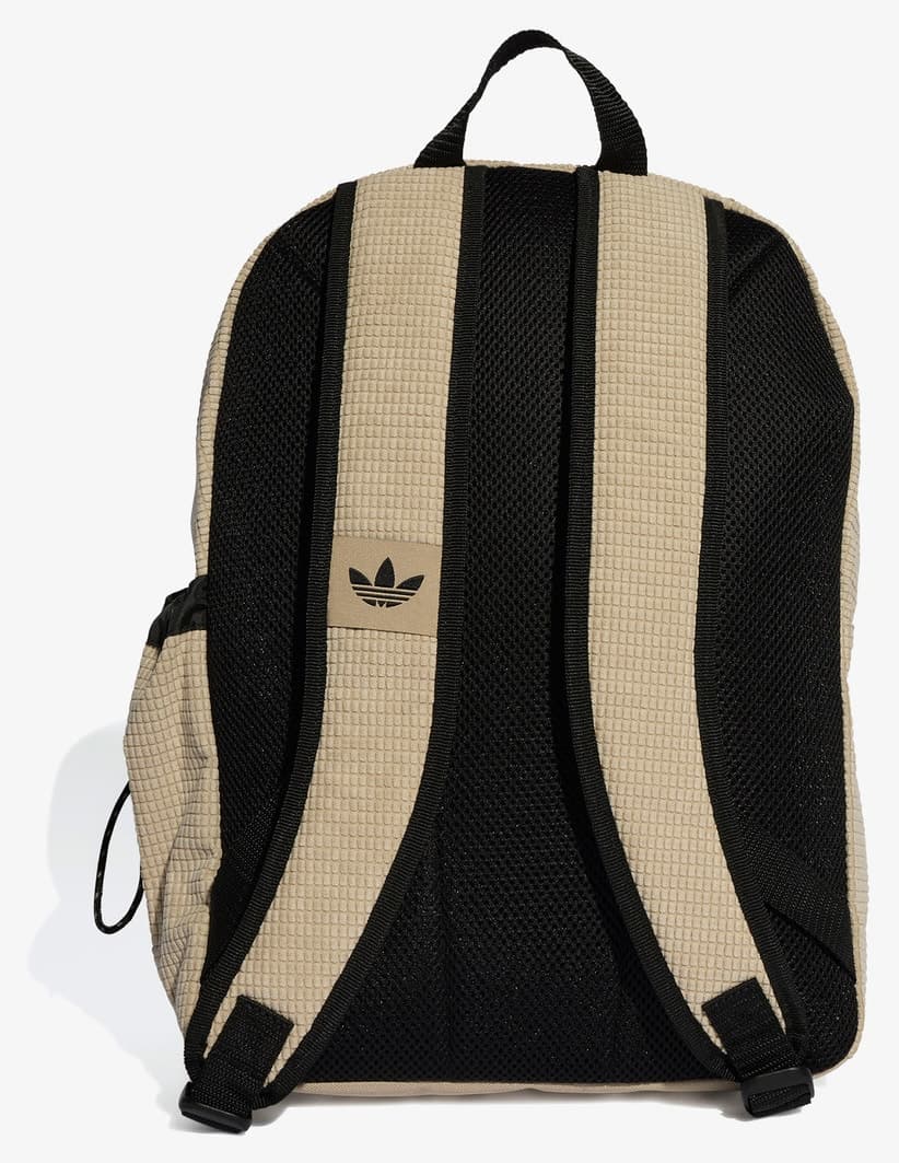کولهپشتی یونیسکس adidas بژ کولهپشتی یونیسکس adidas بژ