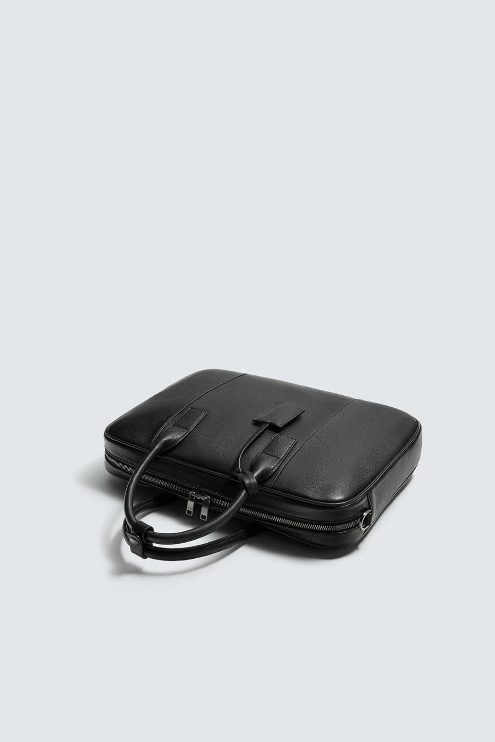کیف اسناد چرمی Zara مشکی سایز استاندارد کیف اسناد چرمی Zara مشکی سایز استاندارد