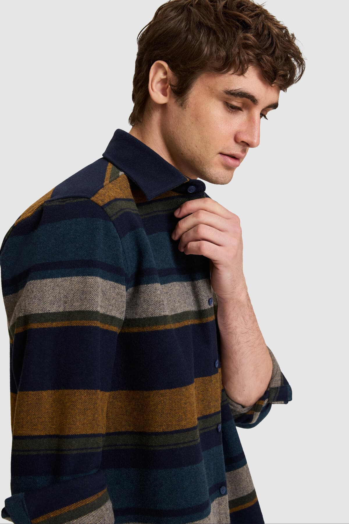 پیراهن مردانه U.S. Polo Assn. سرمهای آستین بلند مدل 50329658-VR033 پیراهن مردانه U.S. Polo Assn. سرمهای آستین بلند مدل 50329658-VR033