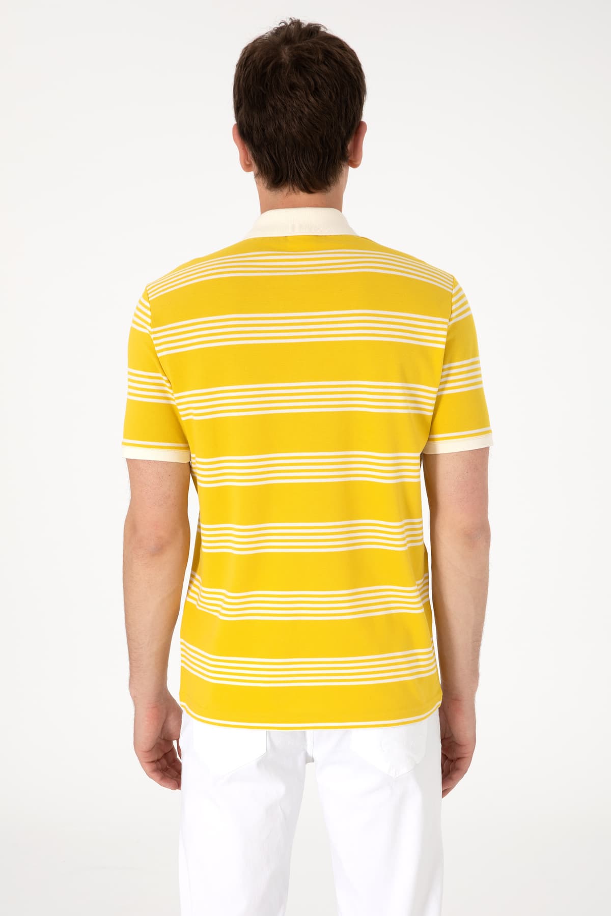 تیشرت مردانه U.S. Polo Assn. فیت معمولی راهراه زرد مدل 50306826-VR094 تیشرت مردانه U.S. Polo Assn. فیت معمولی راهراه زرد مدل 50306826-VR094