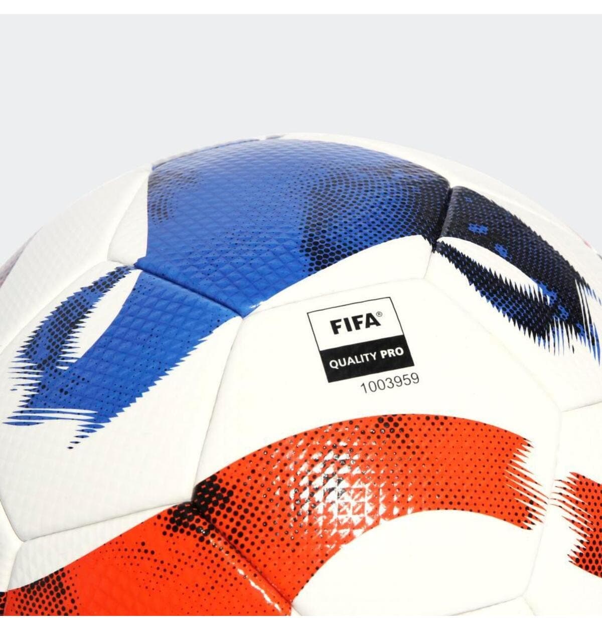 توپ فوتبال adidas مدل Tiro Com HT2426 توپ فوتبال adidas مدل Tiro Com HT2426