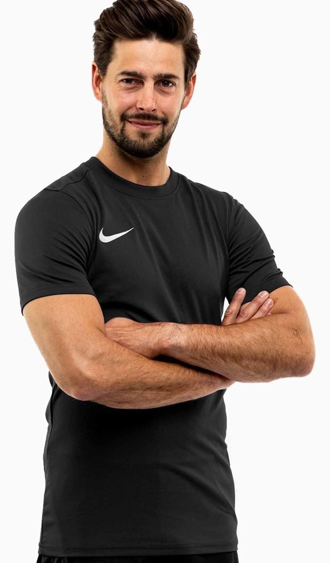 تیشرت ورزشی مردانه Nike مدل Dri-Fit GYM تیشرت ورزشی مردانه Nike مدل Dri-Fit GYM
