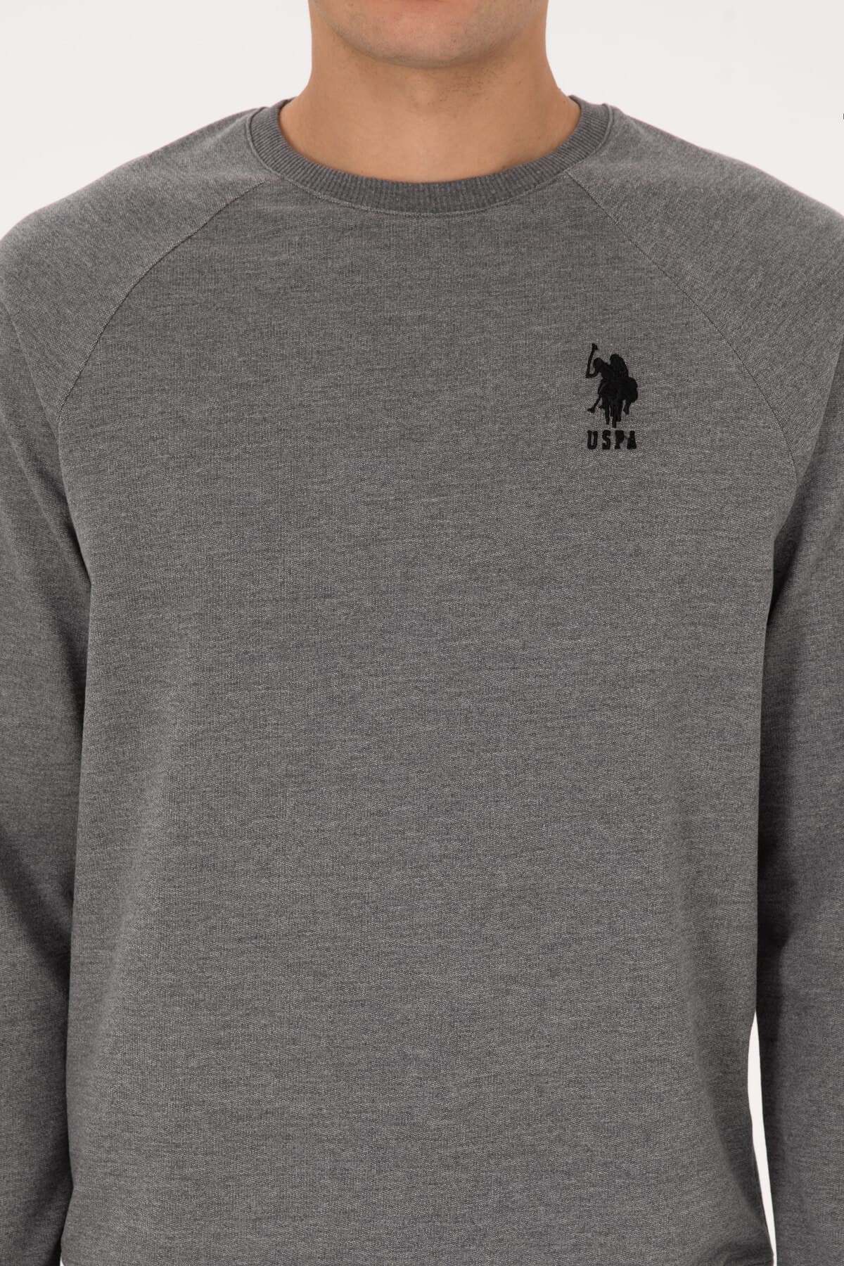 سوئیشرت مردانه U.S. Polo Assn. فیت معمولی یقه گرد خاکستری ملانژ مدل 50308103-VR081 سوئیشرت مردانه U.S. Polo Assn. فیت معمولی یقه گرد خاکستری ملانژ مدل 50308103-VR081