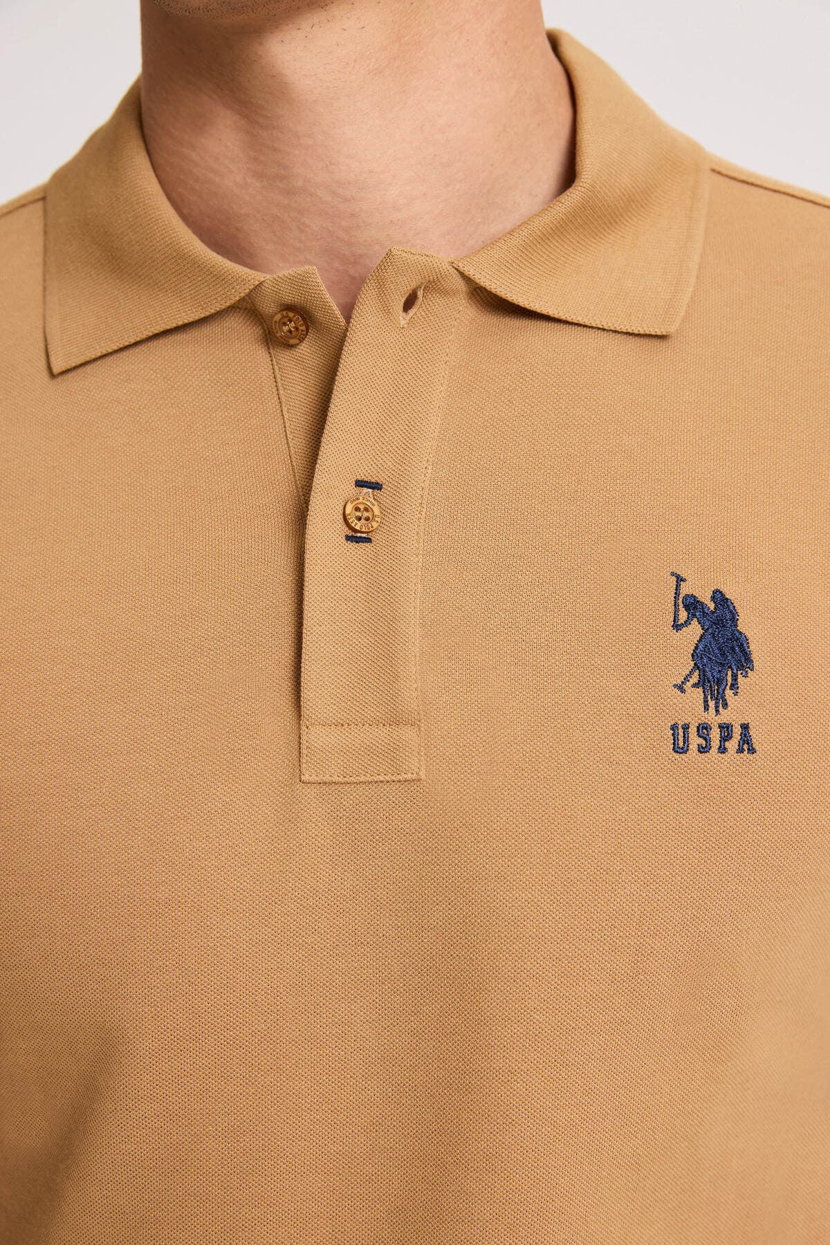 تیشرت مردانه U.S. Polo Assn. یقه پولو فیت اسلیم بیسیک نارگیلی مدل 50326920-VR153 تیشرت مردانه U.S. Polo Assn. یقه پولو فیت اسلیم بیسیک نارگیلی مدل 50326920-VR153