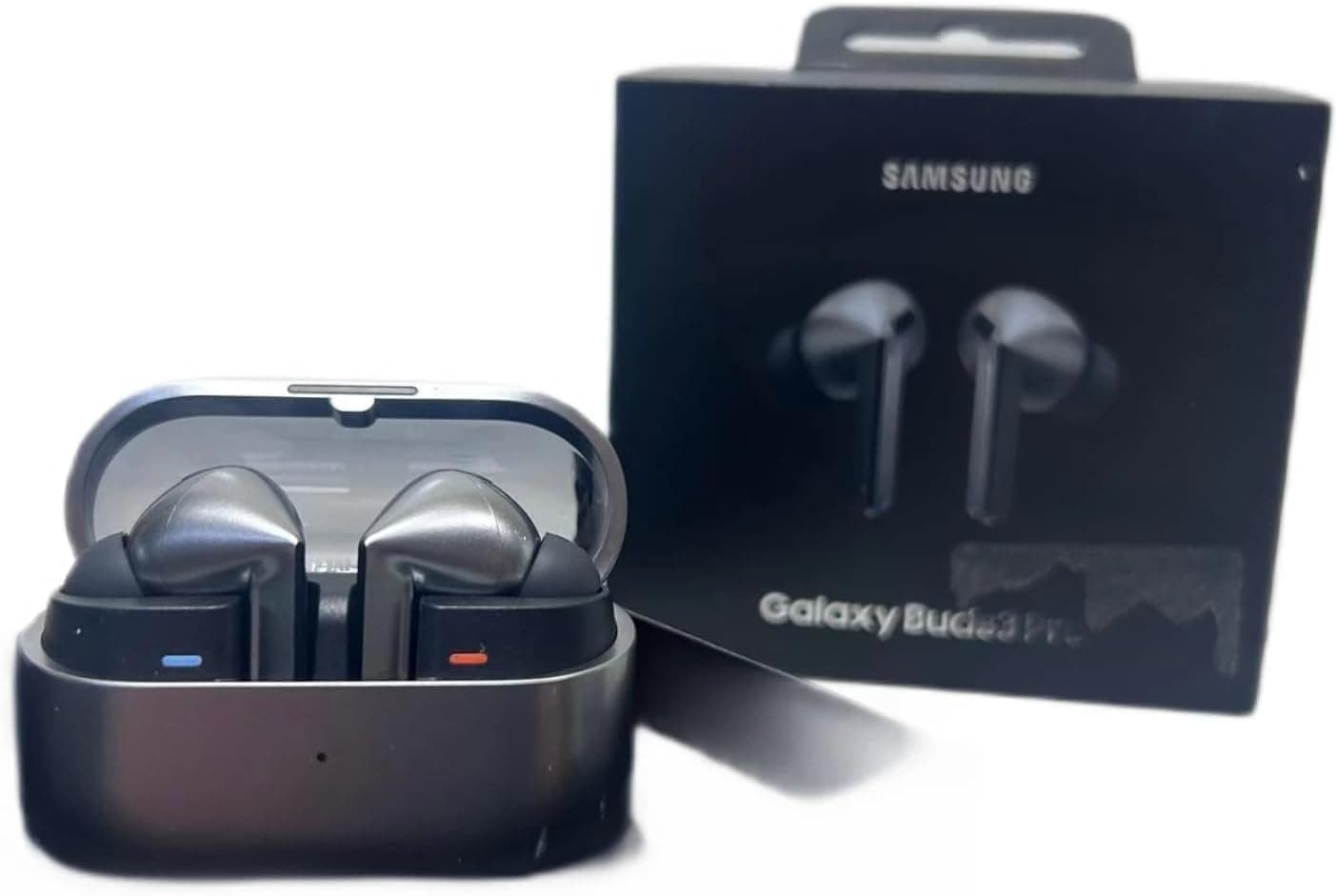 هدفون بیسیم Samsung مدل Galaxy Buds3 Pro نقرهای با حذف نویز فعال هدفون بیسیم Samsung مدل Galaxy Buds3 Pro نقرهای با حذف نویز فعال