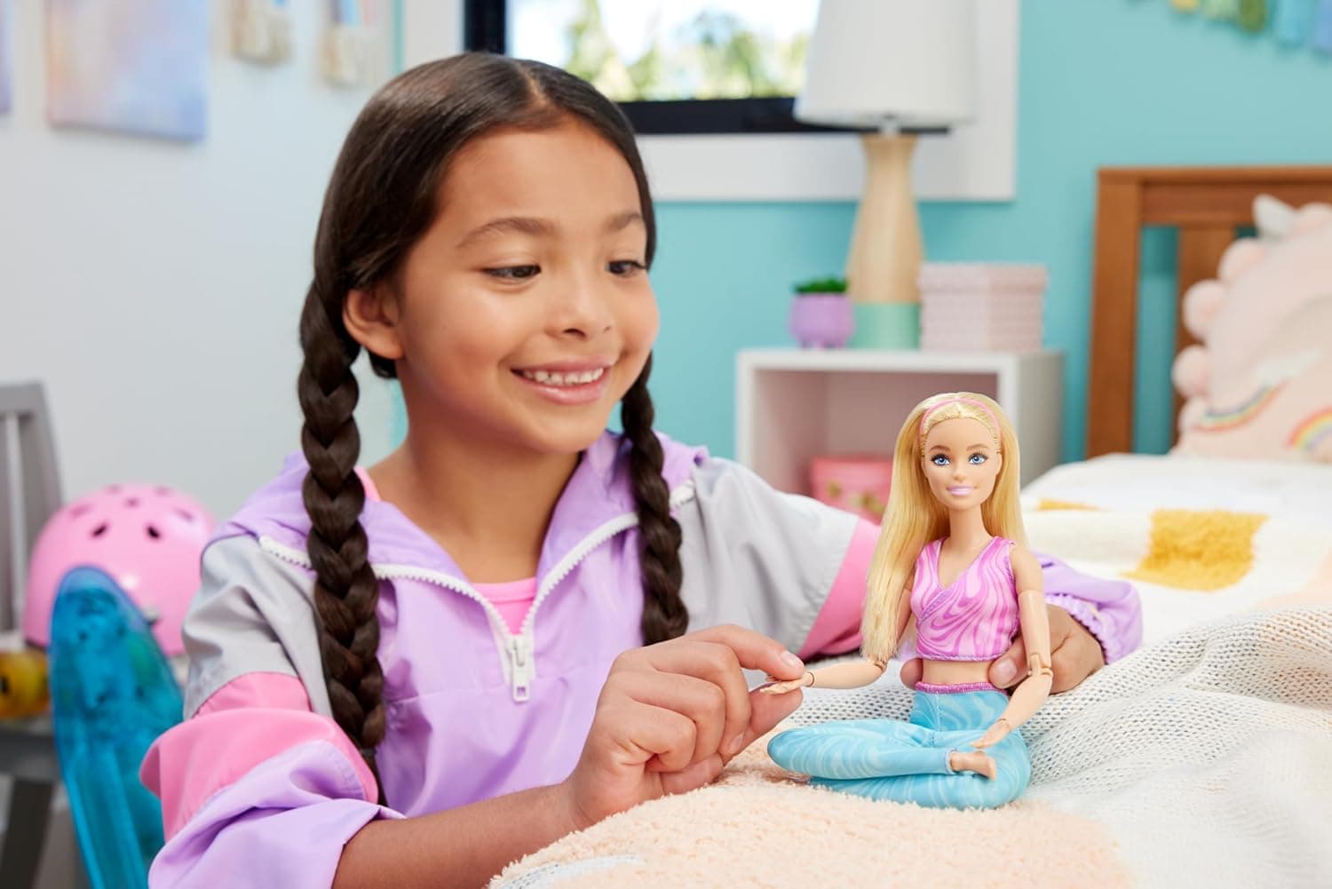 عروسک Barbie با قابلیت حرکت بینهایت عروسک Barbie با قابلیت حرکت بینهایت