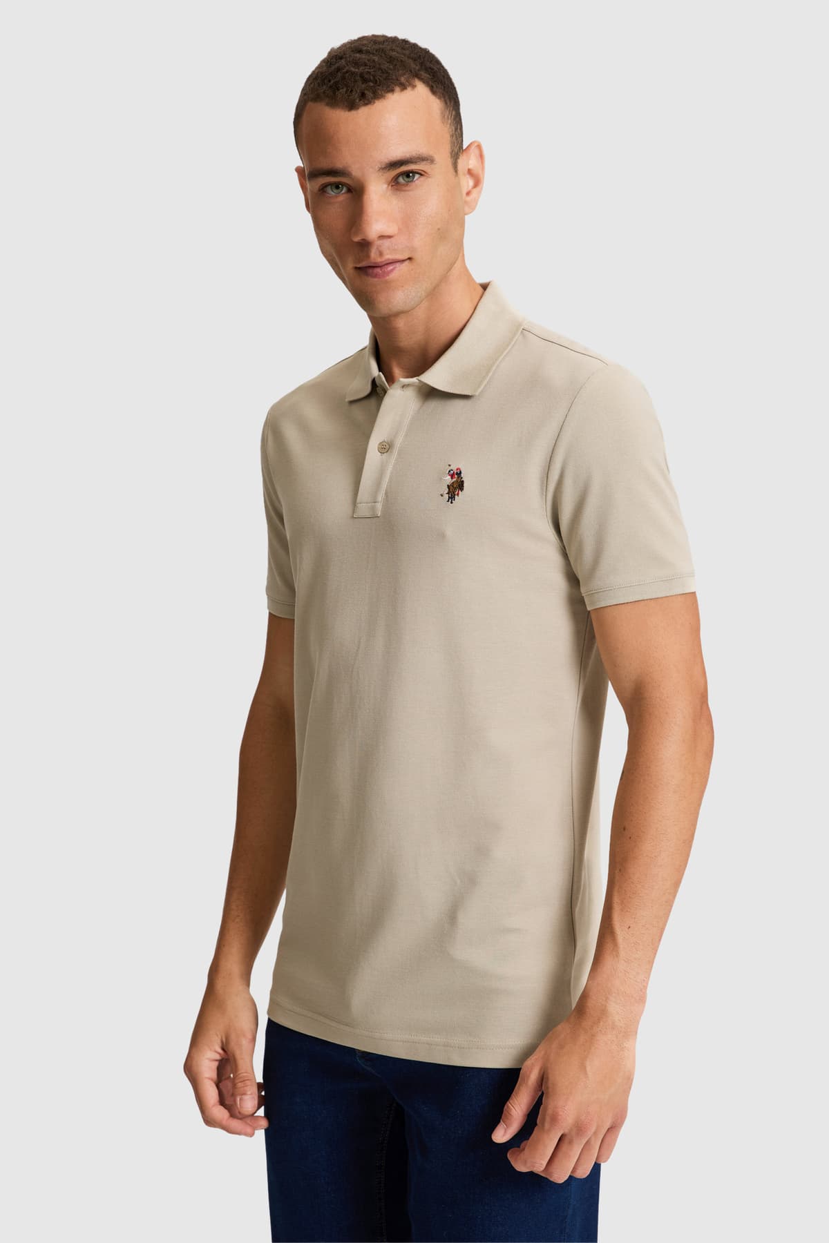 تیشرت مردانه U.S. Polo Assn. یقه پولو فیت معمولی بیسیک خاکی روشن مدل 50326972-VR183 تیشرت مردانه U.S. Polo Assn. یقه پولو فیت معمولی بیسیک خاکی روشن مدل 50326972-VR183