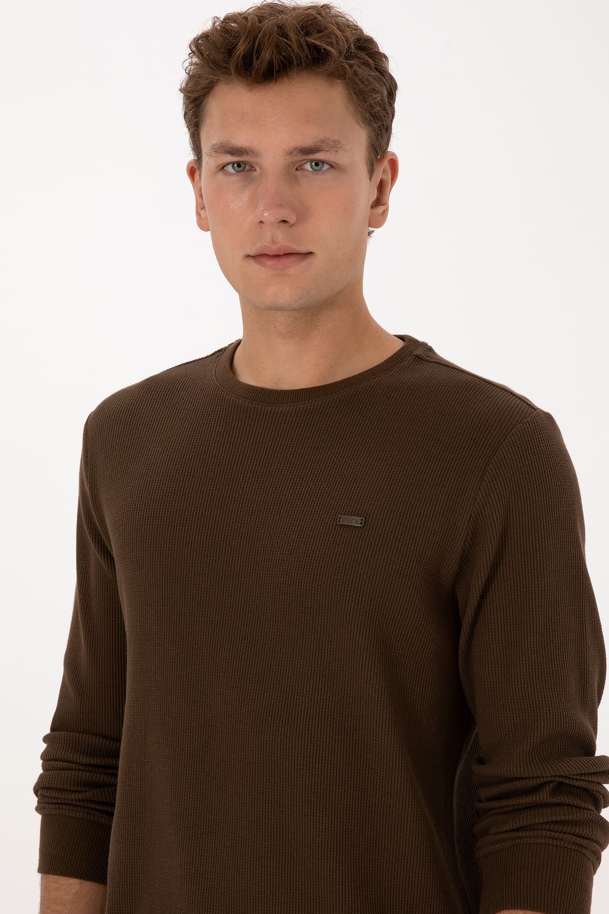 اسوئیشرت مردانه U.S. Polo Assn. فیت معمولی یقه گرد قهوهای مدل 50316390-VR029 اسوئیشرت مردانه U.S. Polo Assn. فیت معمولی یقه گرد قهوهای مدل 50316390-VR029