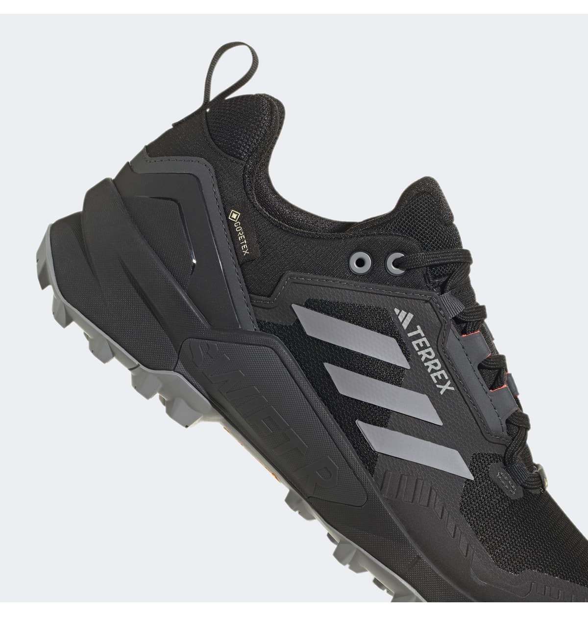 کفش مردانه adidas اوتدور Gore-Tex مشکی Terrex مدل Swift R3 کفش مردانه adidas اوتدور Gore-Tex مشکی Terrex مدل Swift R3