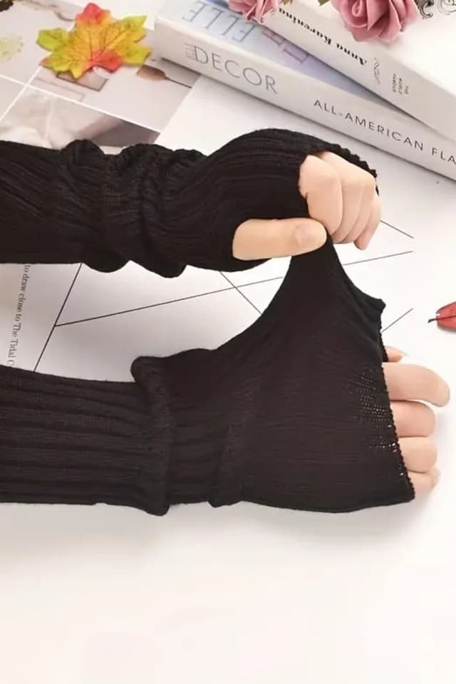 دستکش بافتنی گرمکن زنانه Moibody اکریلیک %100 مشکی دستکش بافتنی گرمکن زنانه Moibody اکریلیک %100 مشکی