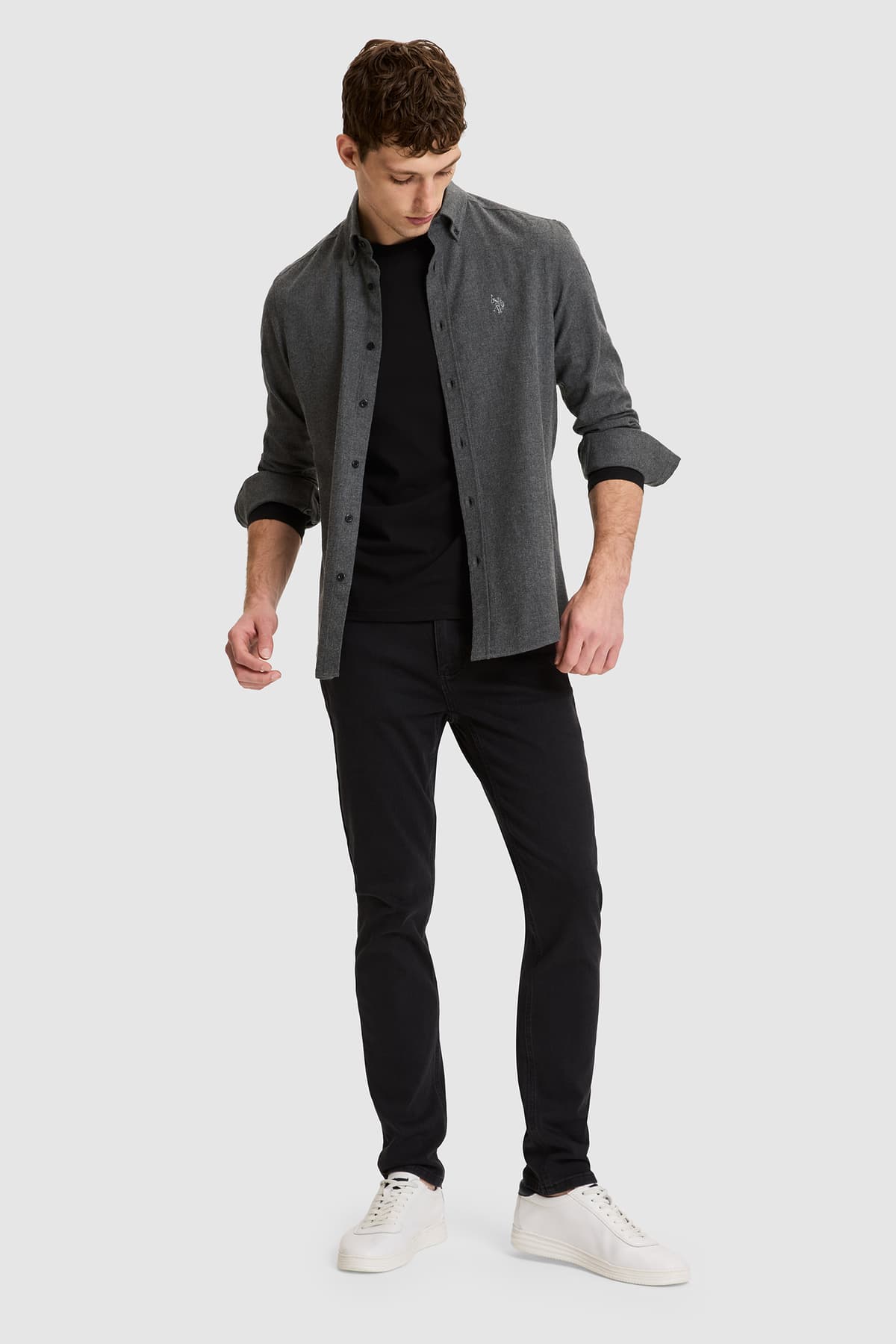 پیراهن مردانه U.S. Polo Assn. مشکی اسلیم فیت آستین بلند بیسیک مدل 50332397-VR046 پیراهن مردانه U.S. Polo Assn. مشکی اسلیم فیت آستین بلند بیسیک مدل 50332397-VR046