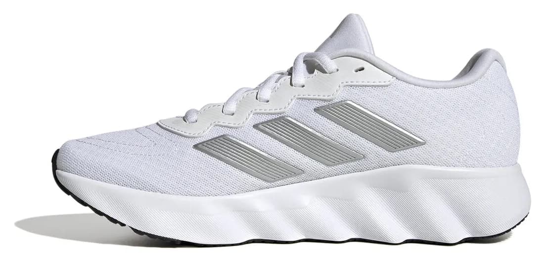کفش دویدن و تمرین زنانه سفید adidas مدل SWITCH MOVE W ID5257 کفش دویدن و تمرین زنانه سفید adidas مدل SWITCH MOVE W ID5257