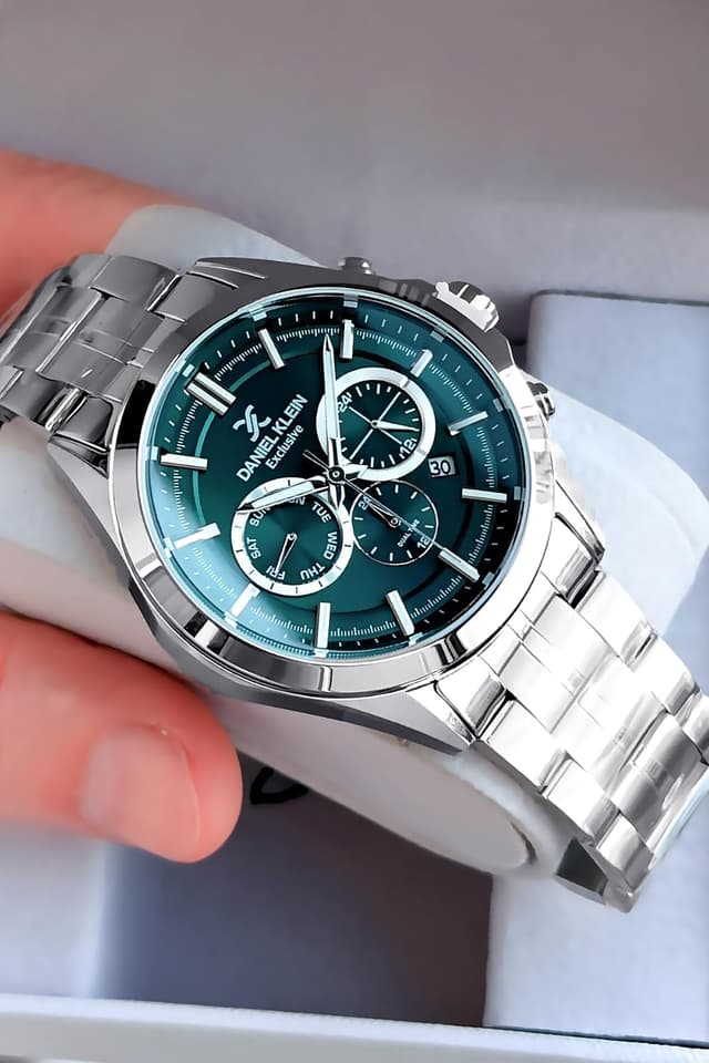 ساعت مچی مردانه Daniel Klein ضد آب بند فولادی نقرهای مدل dkh4527C5 ساعت مچی مردانه Daniel Klein ضد آب بند فولادی نقرهای مدل dkh4527C5