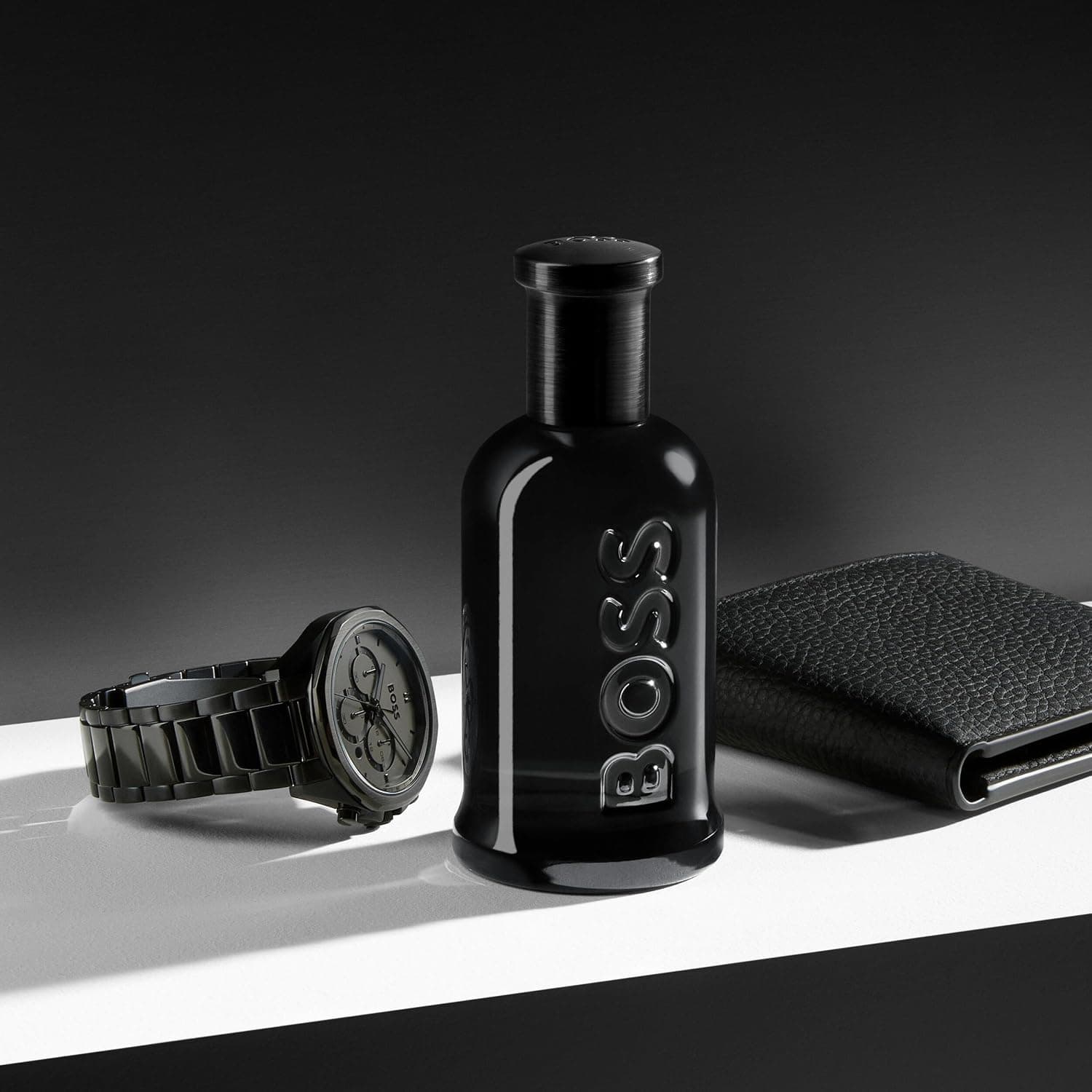 ست عطر مردانه Hugo Boss No:6 Bottled 100ml، ژل شستشو 100ml و دئودورانت استیک ست عطر مردانه Hugo Boss No:6 Bottled 100ml، ژل شستشو 100ml و دئودورانت استیک