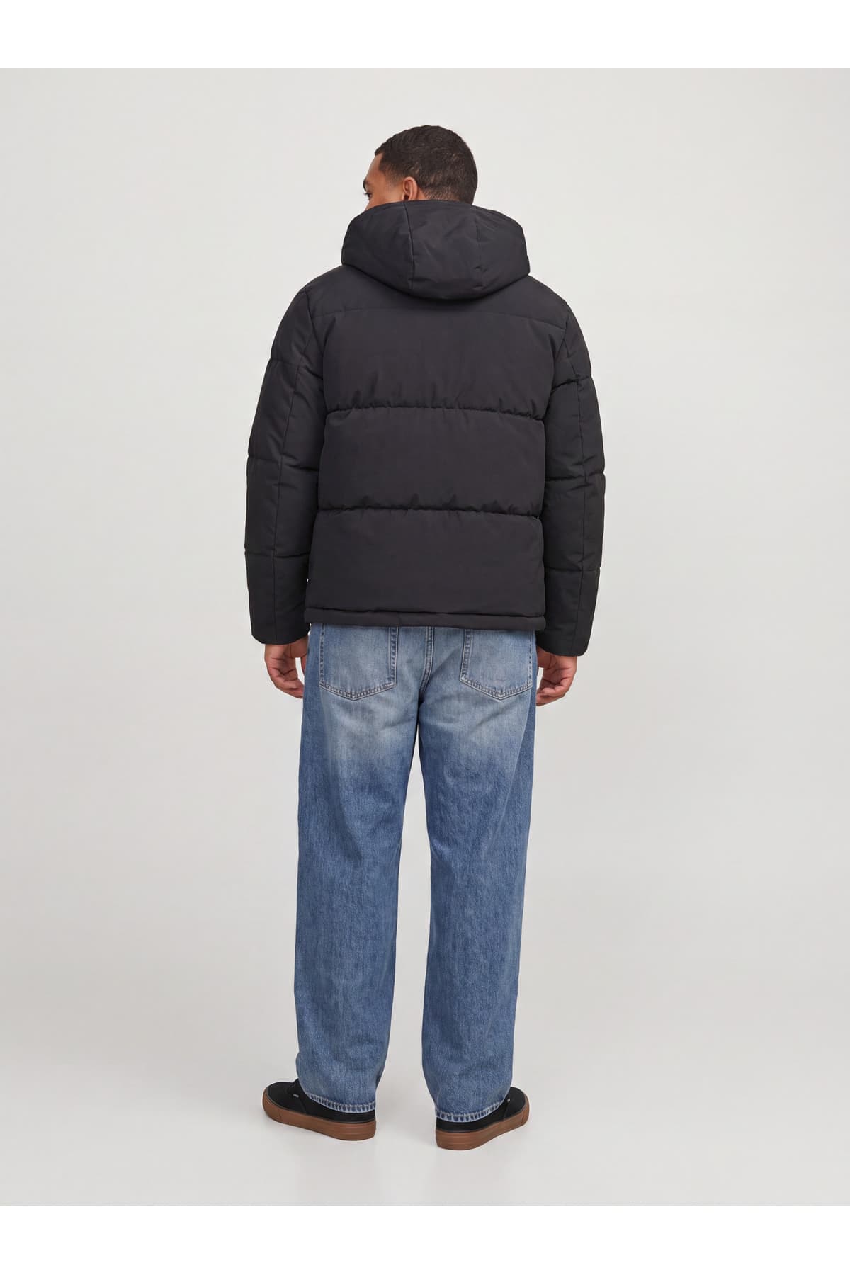 ژاکت پفی مردانه Jack & Jones مشکی سایز بزرگ مدل Jjgalaxy ژاکت پفی مردانه Jack & Jones مشکی سایز بزرگ مدل Jjgalaxy