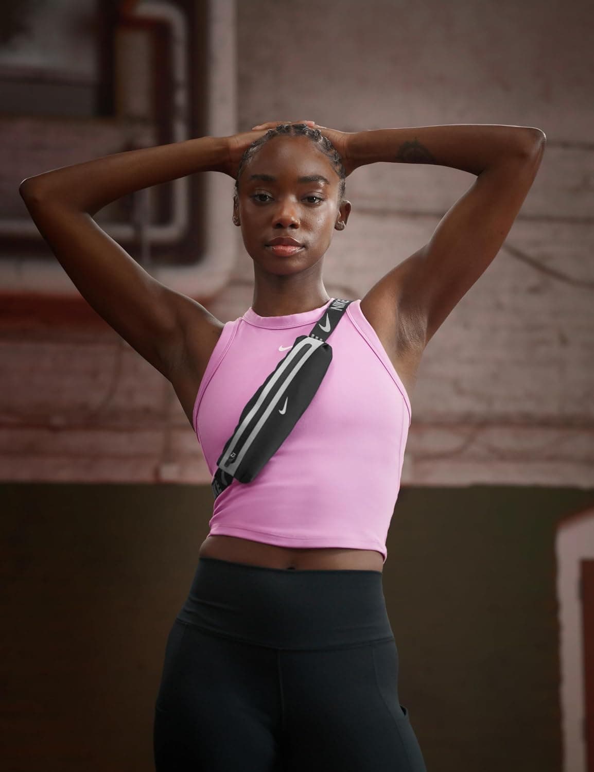 بطری آب Nike Slim 4 مشکی/مشکی/نقرهای تک سایز بطری آب Nike Slim 4 مشکی/مشکی/نقرهای تک سایز