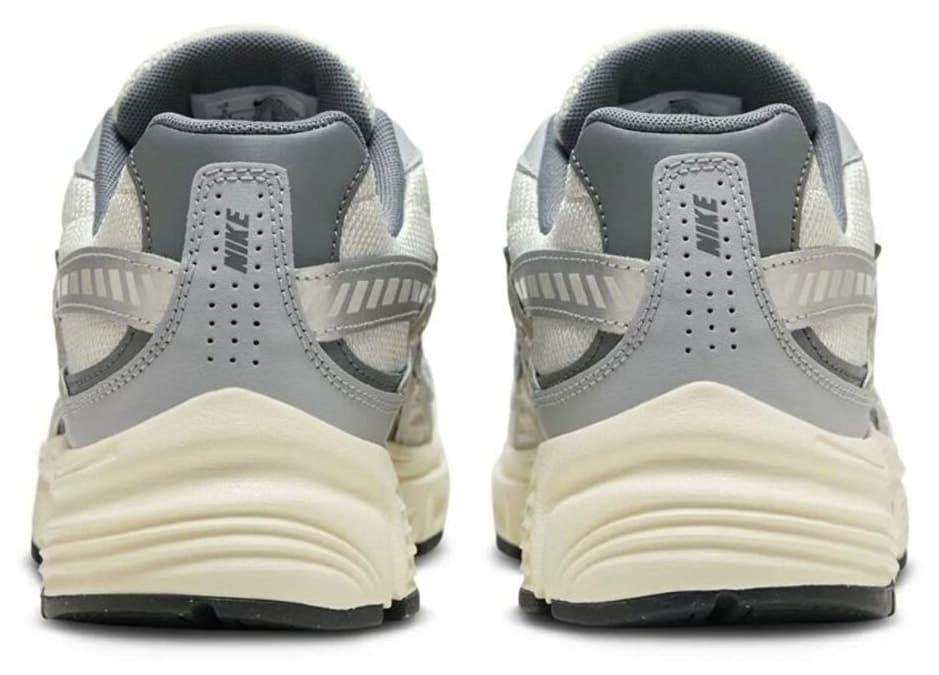 کفش دویدن مردانه Nike INITIATOR رنگ کرم مدل HQ1179-001 کفش دویدن مردانه Nike INITIATOR رنگ کرم مدل HQ1179-001