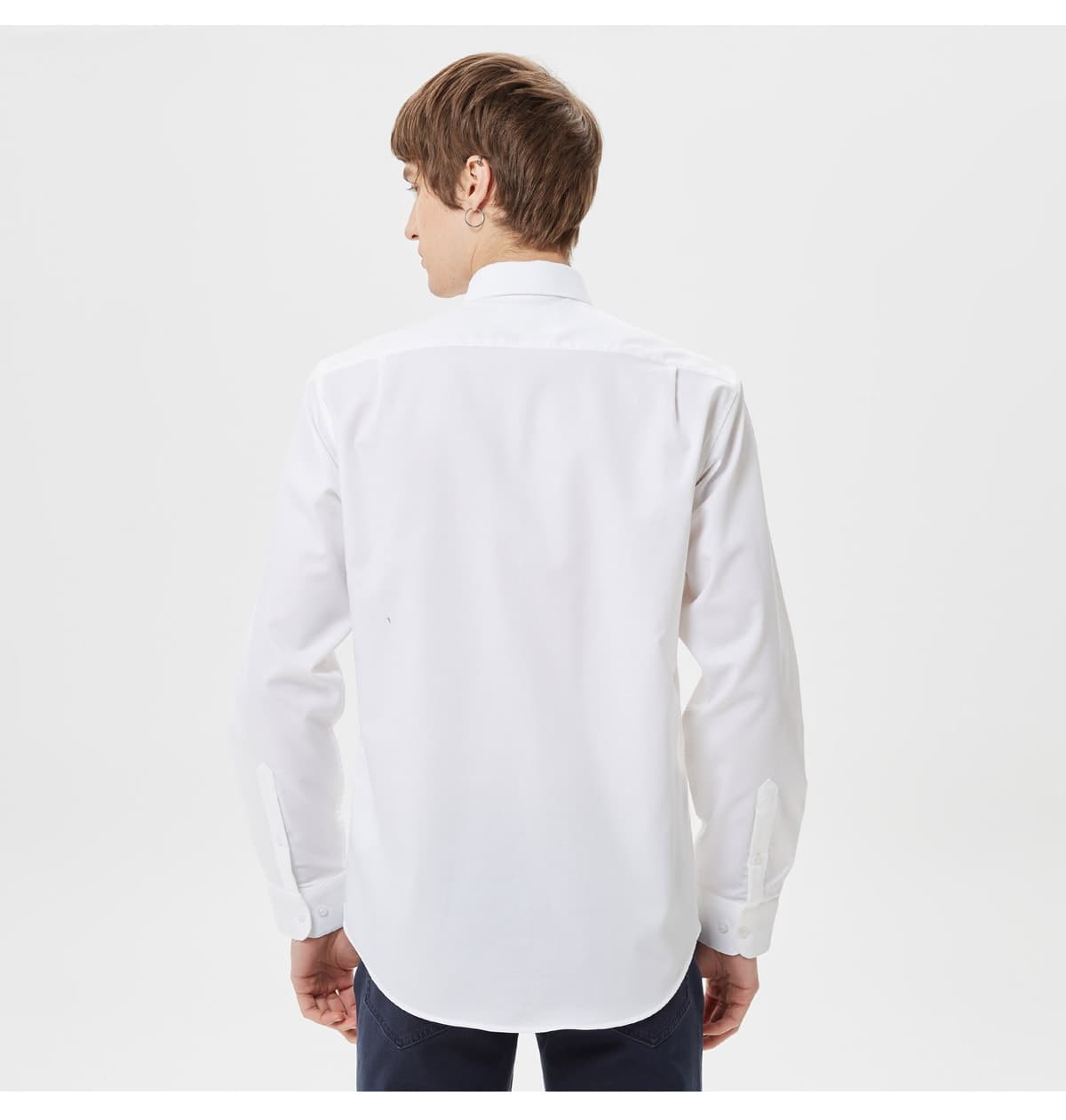 پیراهن مردانه Lacoste فیت معمولی یقه دکمهدار سفید پیراهن مردانه Lacoste فیت معمولی یقه دکمهدار سفید