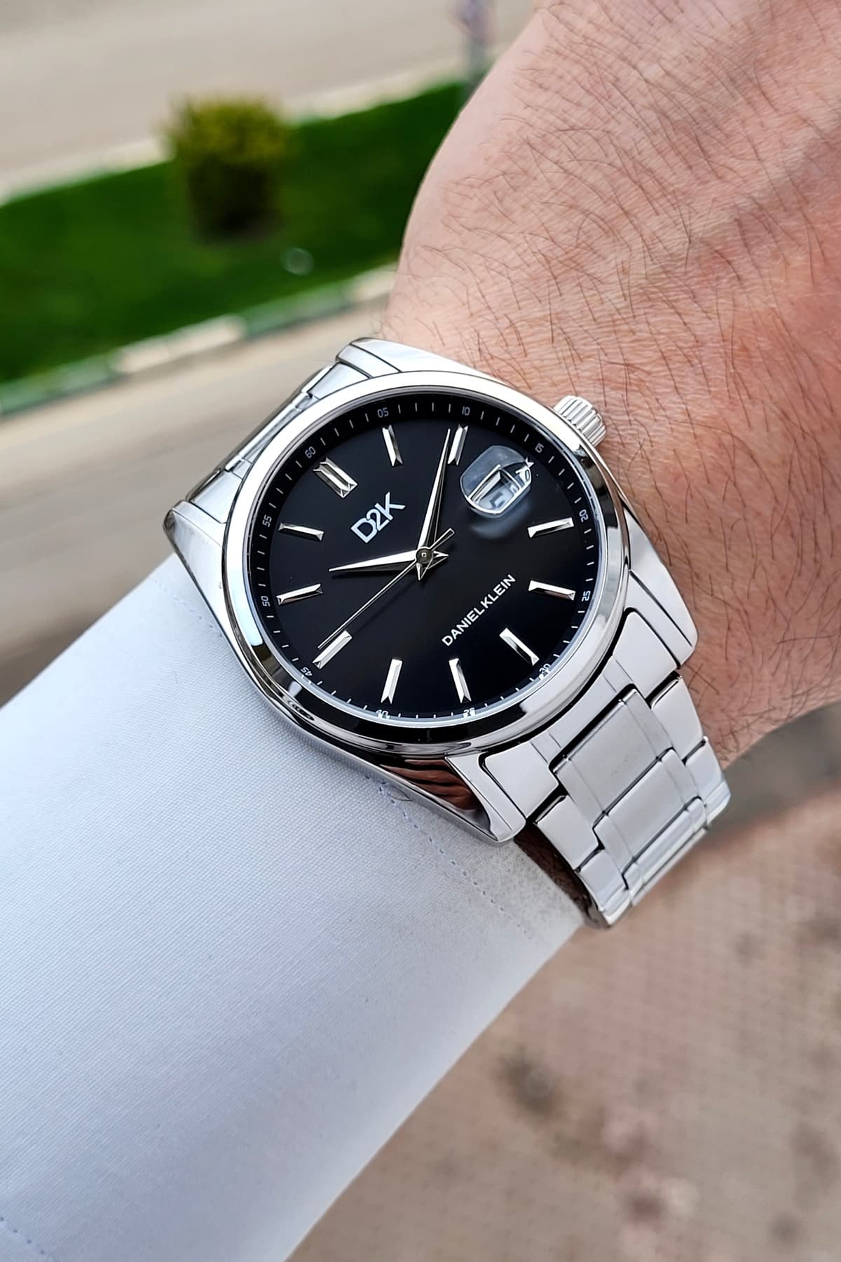 ساعت مچی مردانه Daniel Klein با بند قابل تنظیم خاکستری و صفحه مشکی ساعت مچی مردانه Daniel Klein با بند قابل تنظیم خاکستری و صفحه مشکی