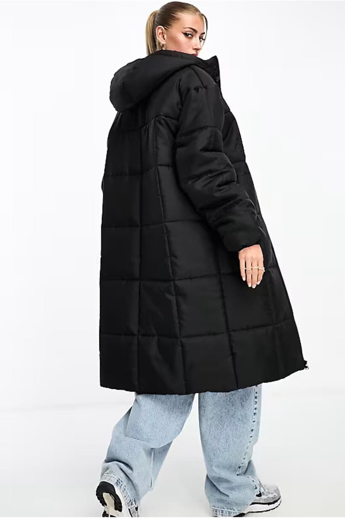 پارکا زنانه Nike گشاد کلاهدار Therma-FIT مدل Sportswear Classic Puffer پارکا زنانه Nike گشاد کلاهدار Therma-FIT مدل Sportswear Classic Puffer