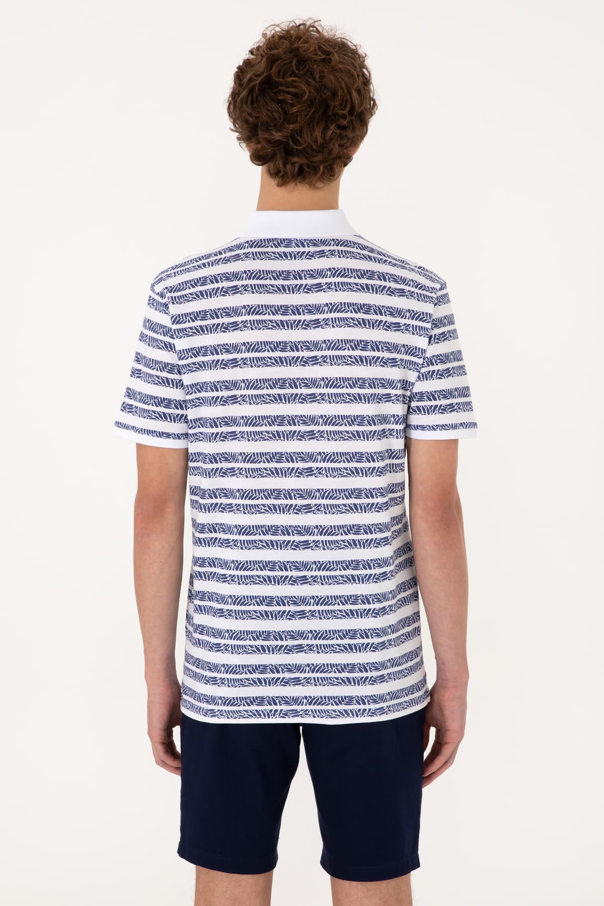 تیشرت مردانه U.S. Polo Assn. فیت معمولی یقه پولو سرمهای روشن مدل 50299671-VR059 تیشرت مردانه U.S. Polo Assn. فیت معمولی یقه پولو سرمهای روشن مدل 50299671-VR059