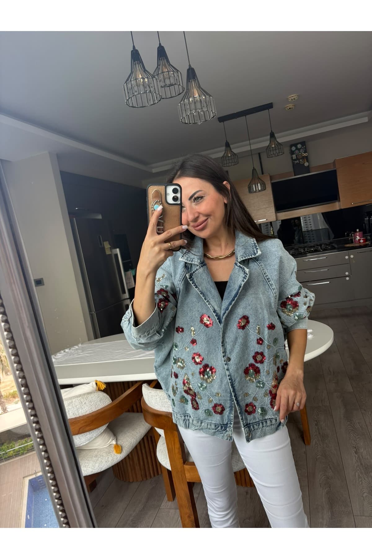 ژاکت دنیم زنانه Genel Markalar آبی پولکی با گلدوزی گل ژاکت دنیم زنانه Genel Markalar آبی پولکی با گلدوزی گل