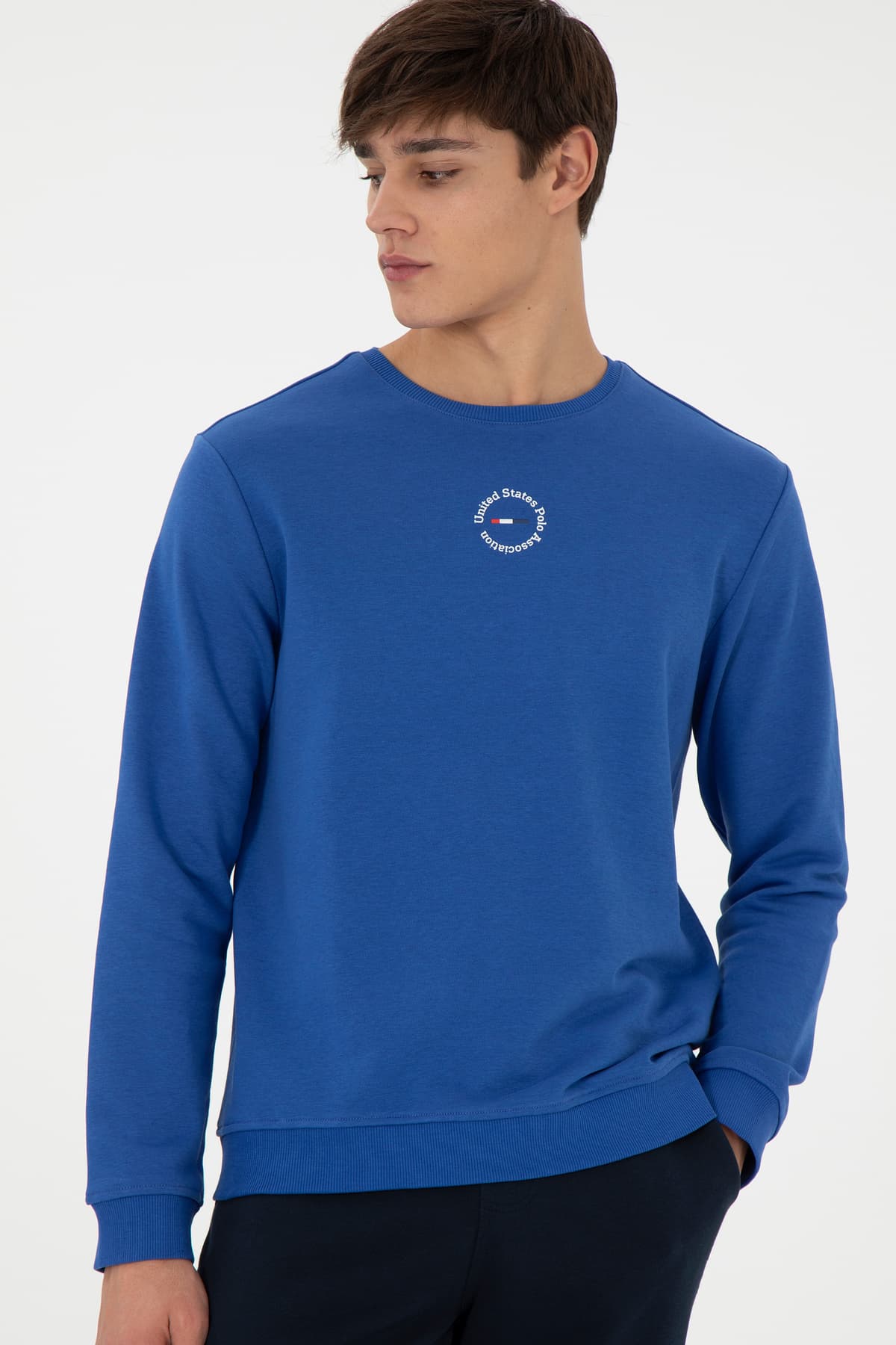 سوئیشرت مردانه U.S. Polo Assn. فیت معمولی یقه گرد آبی آسمانی مدل 50293436-VR045 سوئیشرت مردانه U.S. Polo Assn. فیت معمولی یقه گرد آبی آسمانی مدل 50293436-VR045