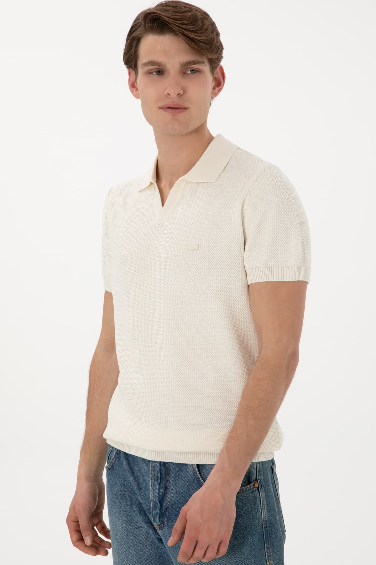 تیشرت مردانه U.S. Polo Assn. اسلیم فیت یقه پولو کرم مدل 50299409-VR071 تیشرت مردانه U.S. Polo Assn. اسلیم فیت یقه پولو کرم مدل 50299409-VR071
