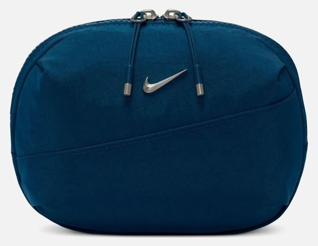 کیف کمری زنانه Nike Sportswear Aura آبی 2 L مدل hm6120-415 کیف کمری زنانه Nike Sportswear Aura آبی 2 L مدل hm6120-415