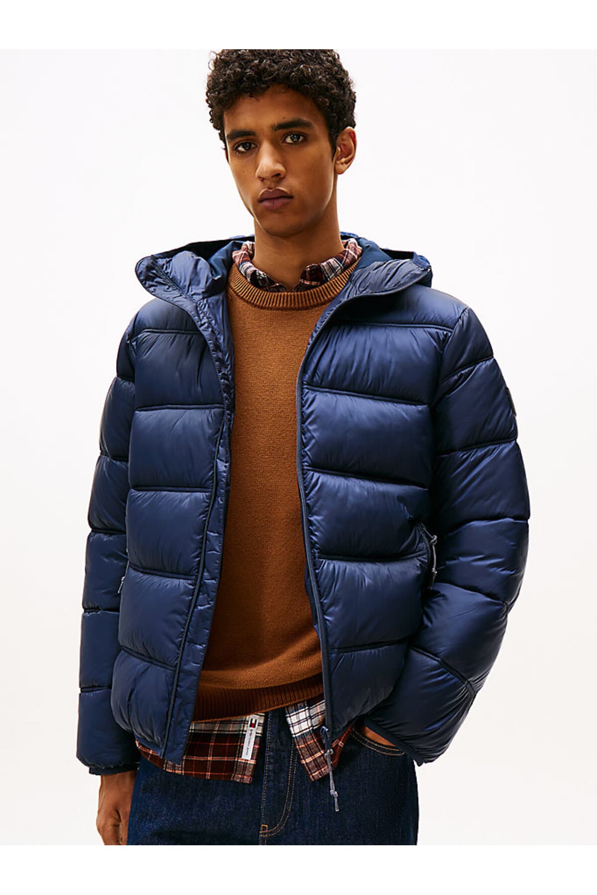 کاپشن پفی مردانه Tommy Hilfiger کلاهدار سرمهای کاپشن پفی مردانه Tommy Hilfiger کلاهدار سرمهای