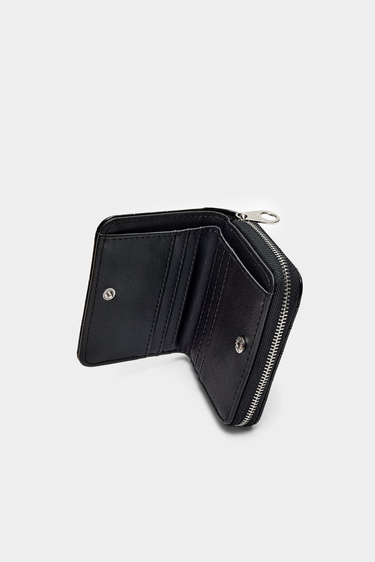 کیف پول زنانه Stradivarius مستطیلی شکل کیف پول زنانه Stradivarius مستطیلی شکل