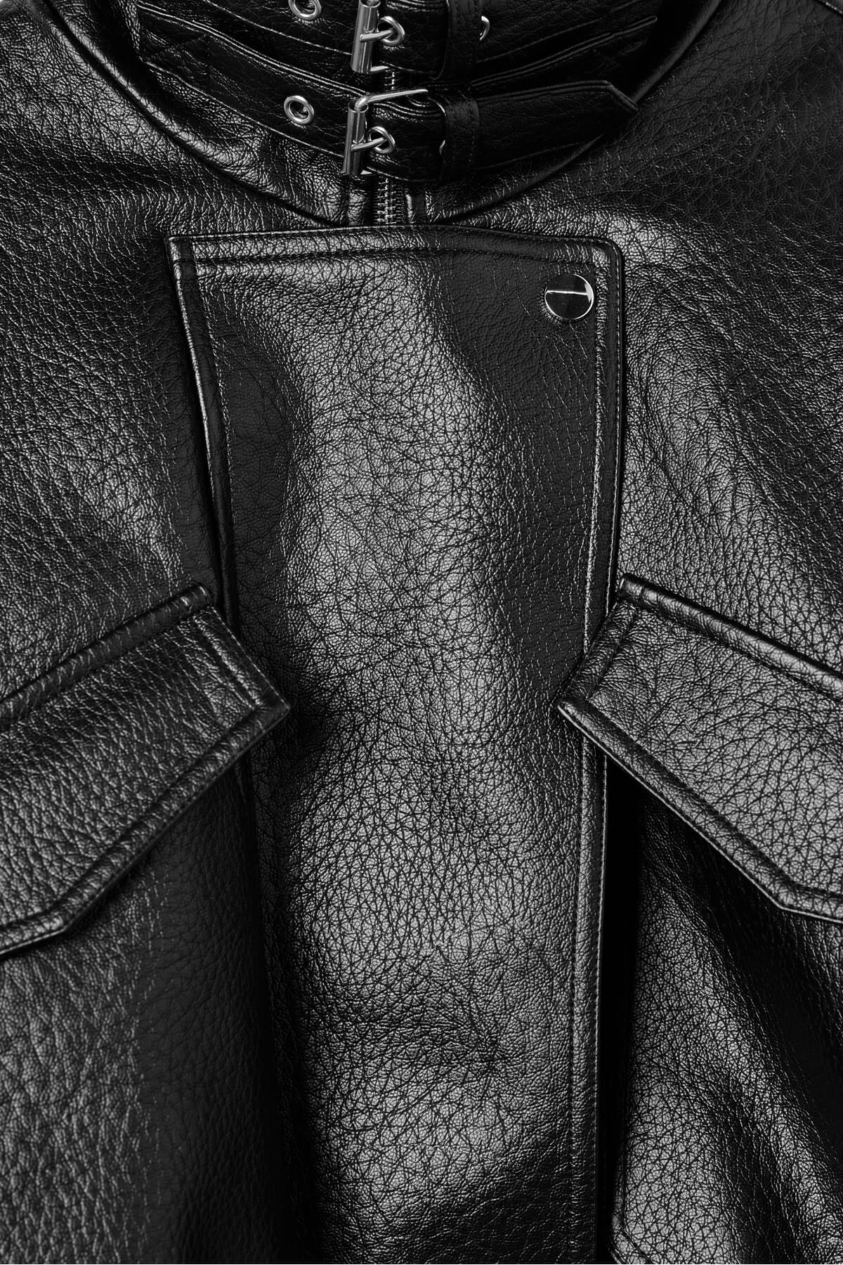 کاپشن زنانه Stradivarius چرم مصنوعی با پد و جیب کاپشن زنانه Stradivarius چرم مصنوعی با پد و جیب