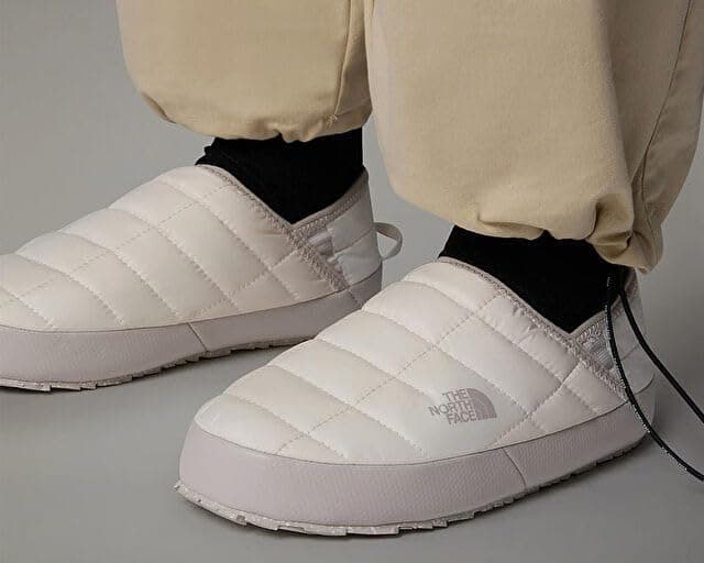 بوت زنانه The North Face Thermoball Lace Up بوت زنانه The North Face Thermoball Lace Up