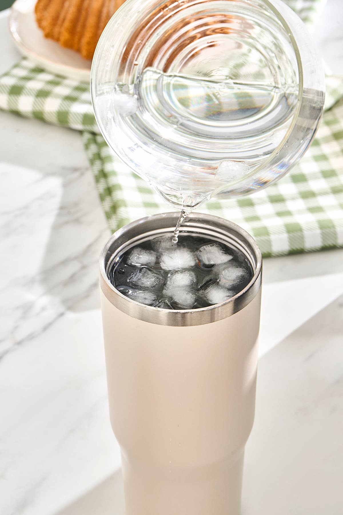 ترموس نیدار Emsan استیل ضدنشت مدل Star Ice کرم 900 ml ترموس نیدار Emsan استیل ضدنشت مدل Star Ice کرم 900 ml