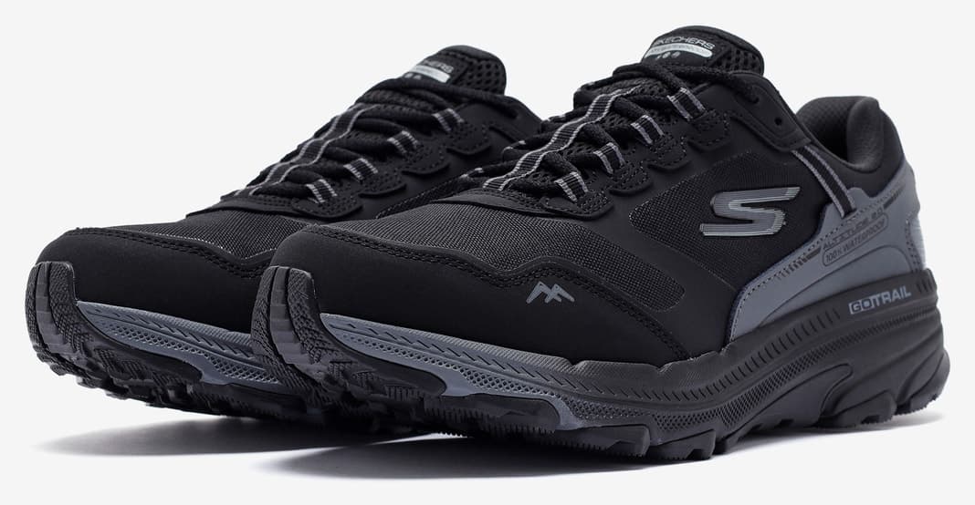 کفش دویدن زنانه Skechers GO RUN TRAİL ALTİTUDE 2.0 PİNE RİDGE مشکی مدل 129526 BKCC کفش دویدن زنانه Skechers GO RUN TRAİL ALTİTUDE 2.0 PİNE RİDGE مشکی مدل 129526 BKCC