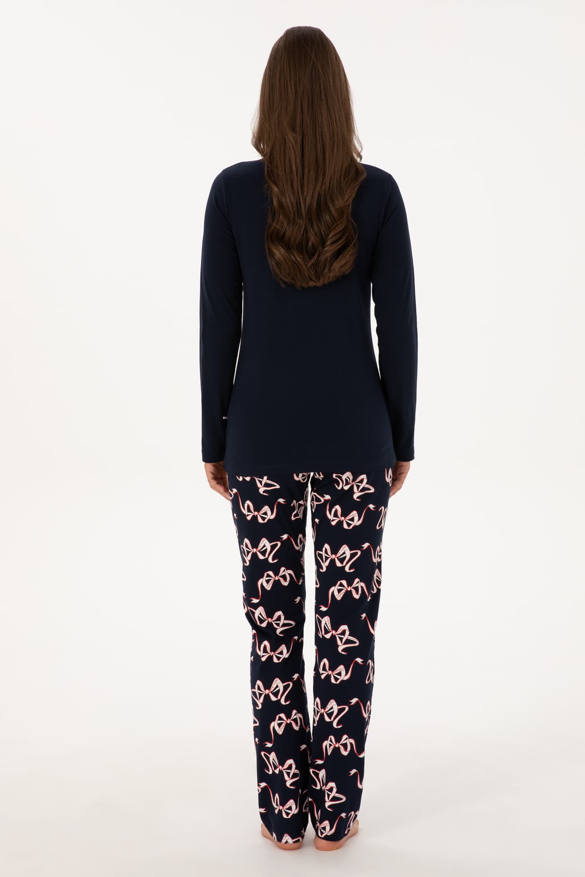 ست پیژامه زنانه U.S. Polo Assn. طرح سال نو سرمهای مدل 50318894-VR033 ست پیژامه زنانه U.S. Polo Assn. طرح سال نو سرمهای مدل 50318894-VR033