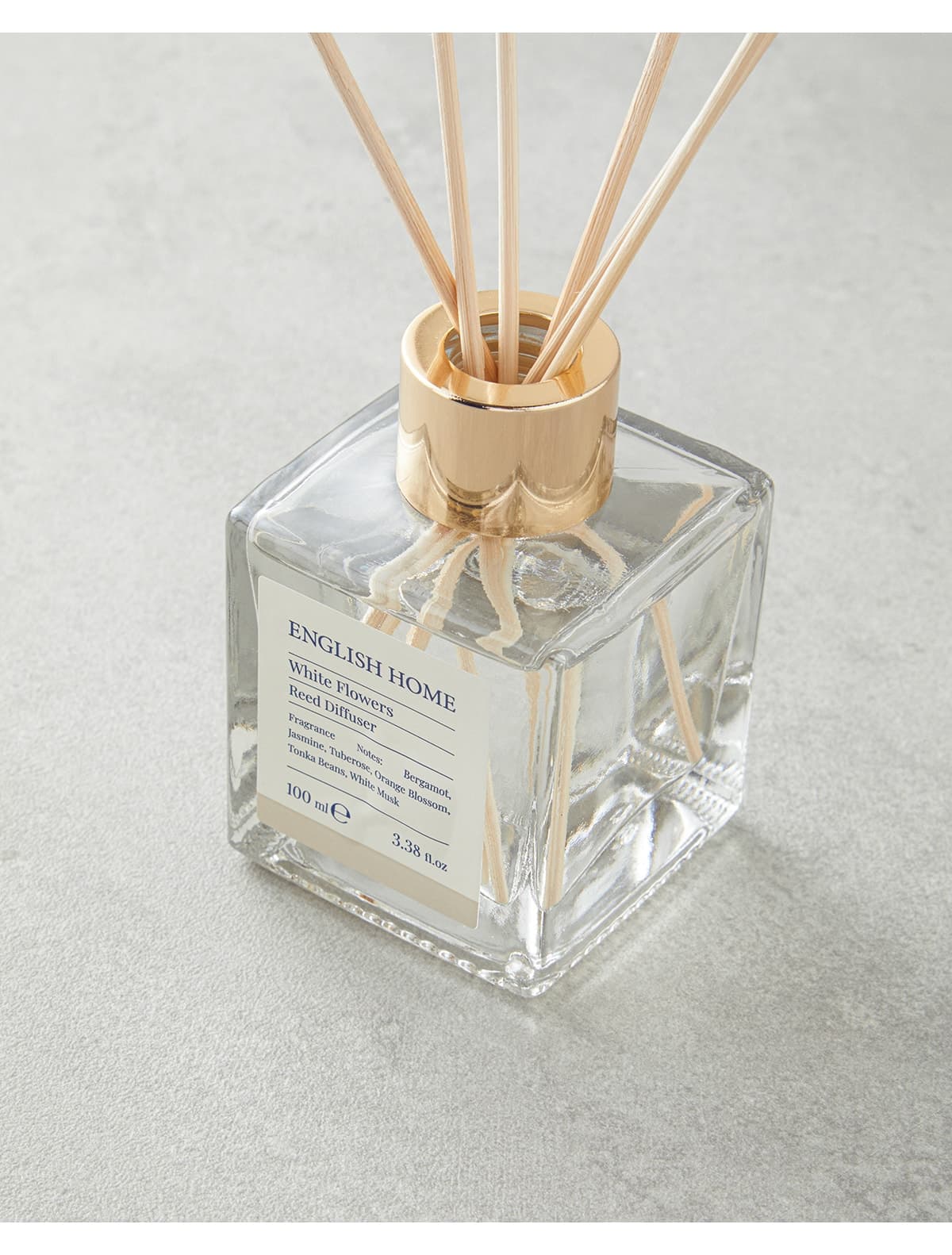 خوشبوکننده اتاق English Home با چوبهای رایحه گلهای سفید 100 ml خوشبوکننده اتاق English Home با چوبهای رایحه گلهای سفید 100 ml