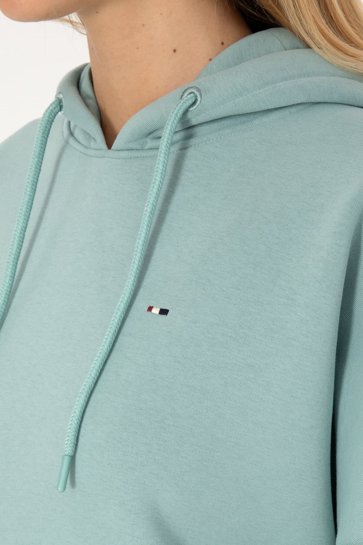 سوئیشرت زنانه U.S. Polo Assn. هودی دار فلیس نعنایی مدل 50313567-VR090 سوئیشرت زنانه U.S. Polo Assn. هودی دار فلیس نعنایی مدل 50313567-VR090