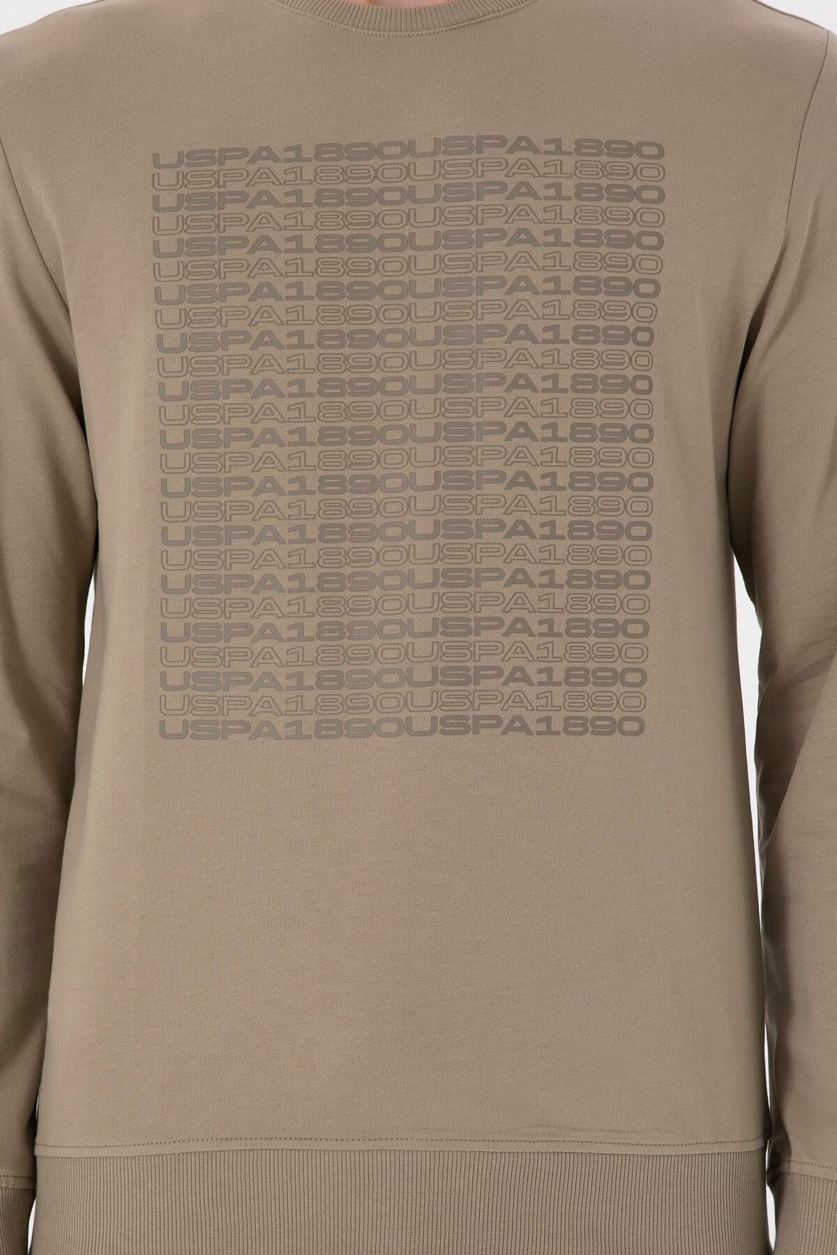 سویشرت مردانه U.S. Polo Assn. فیت معمولی یقه گرد خاکی روشن مدل 50293461-VR183 سویشرت مردانه U.S. Polo Assn. فیت معمولی یقه گرد خاکی روشن مدل 50293461-VR183