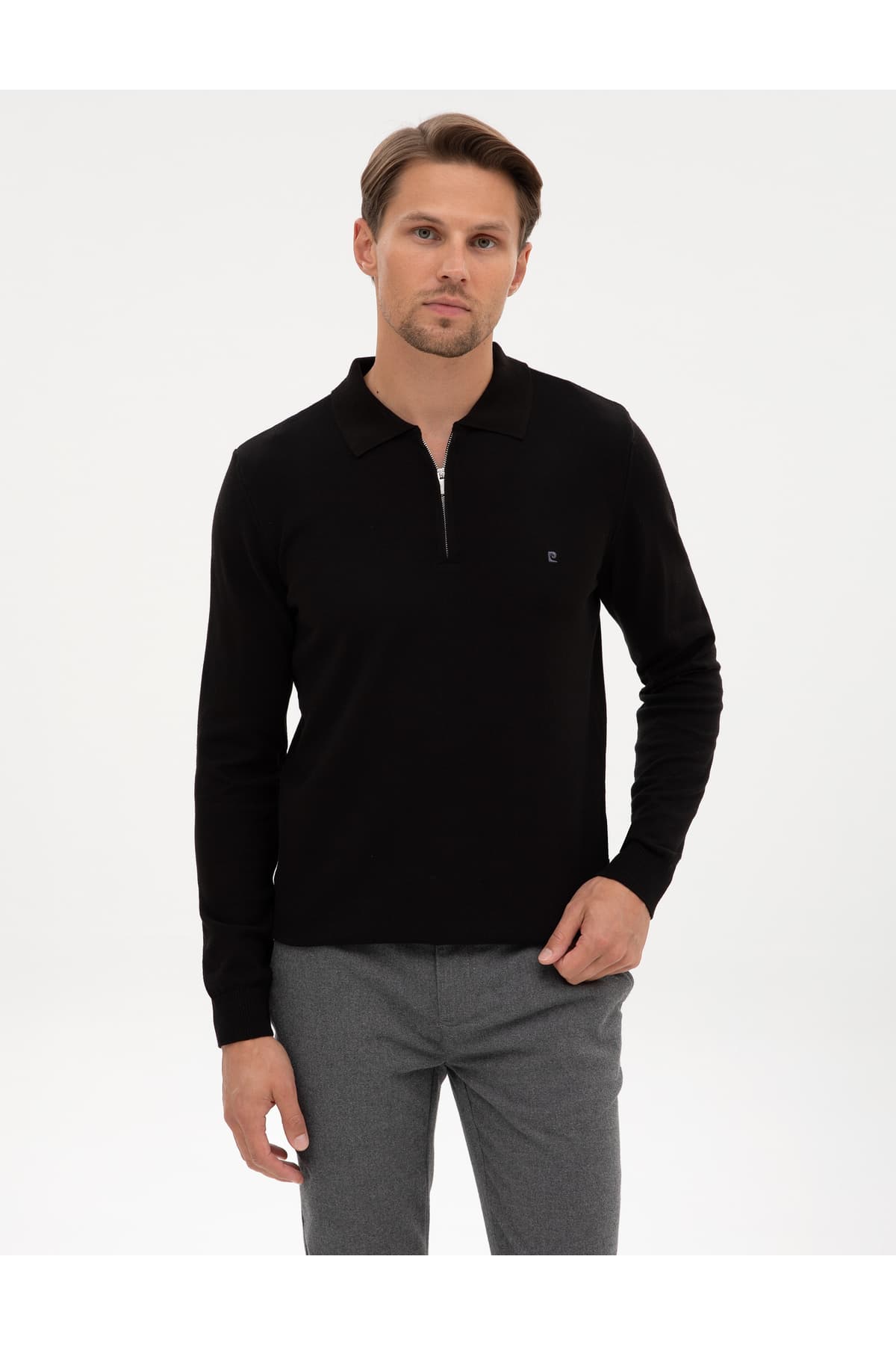کازاک مردانه Pierre Cardin مشکی Slim Fit یقه پولو زیپ دار مدل 50314191-VR046 کازاک مردانه Pierre Cardin مشکی Slim Fit یقه پولو زیپ دار مدل 50314191-VR046