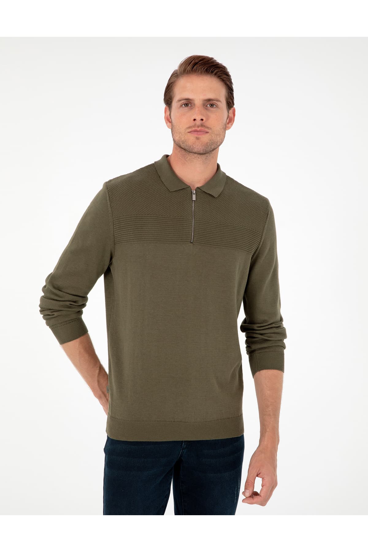 پلیور مردانه Pierre Cardin خاکی تیره Slim Fit یقه پولو زیپدار مدل 50300542-VR111 پلیور مردانه Pierre Cardin خاکی تیره Slim Fit یقه پولو زیپدار مدل 50300542-VR111