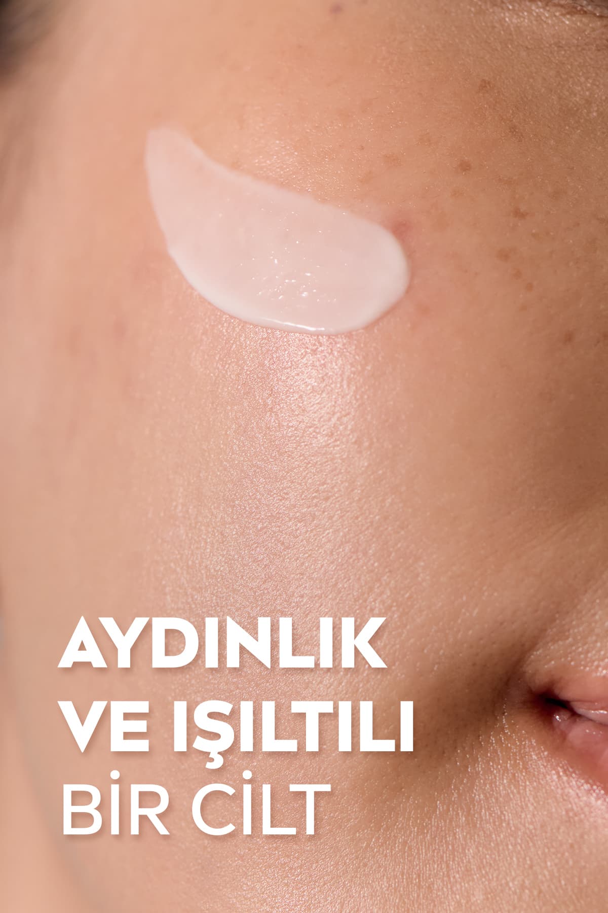 ست جهیزیه NIVEA شامل کرم روز صورت ضدلک SPF50 Luminous630، سرم روشنکننده و تونر Skin Glow ست جهیزیه NIVEA شامل کرم روز صورت ضدلک SPF50 Luminous630، سرم روشنکننده و تونر Skin Glow