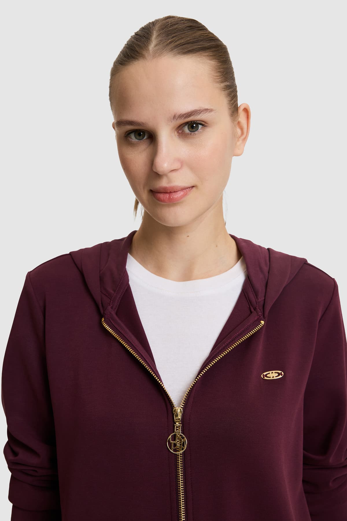 سوئیشرت زنانه U.S. Polo Assn. زرشکی مدل 50326767-VR180 سوئیشرت زنانه U.S. Polo Assn. زرشکی مدل 50326767-VR180