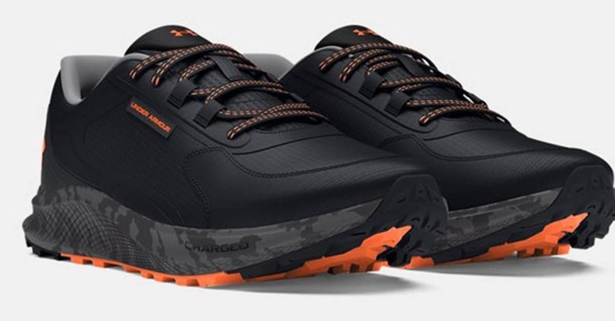 کفش دویدن و تمرین مردانه Under Armour مشکی Charged Bandit TR 3 مدل 3028371-001 کفش دویدن و تمرین مردانه Under Armour مشکی Charged Bandit TR 3 مدل 3028371-001