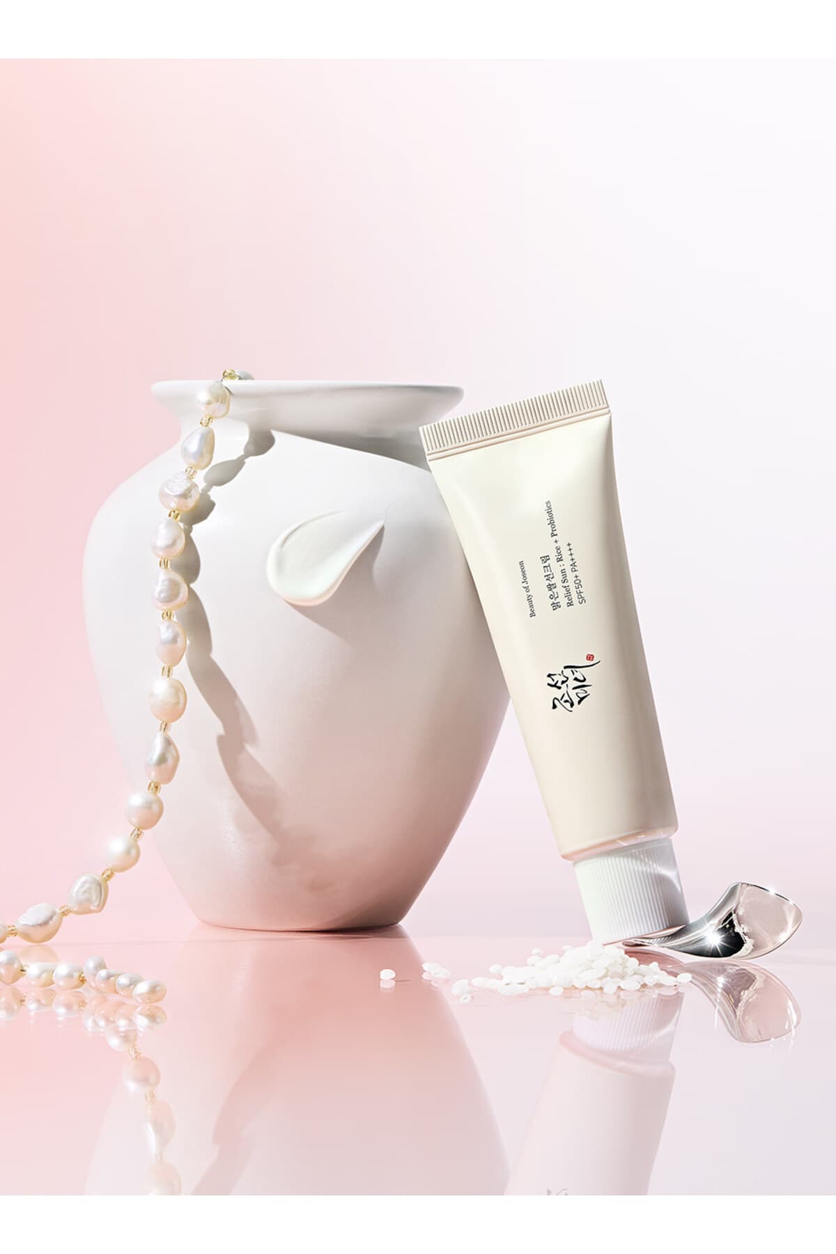 کرم ضدآفتاب روشنکننده Beauty of Joseon Relief Sun برنج و پروبیوتیک با فیلتر شیمیایی SPF 50 PA 50ml کرم ضدآفتاب روشنکننده Beauty of Joseon Relief Sun برنج و پروبیوتیک با فیلتر شیمیایی SPF 50 PA 50ml