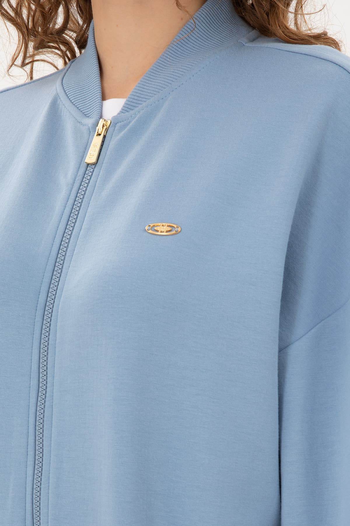 سوئیشرت زنانه U.S. Polo Assn. آبی روشن یقه گرد زیپدار مدل 50299000-VR003 سوئیشرت زنانه U.S. Polo Assn. آبی روشن یقه گرد زیپدار مدل 50299000-VR003