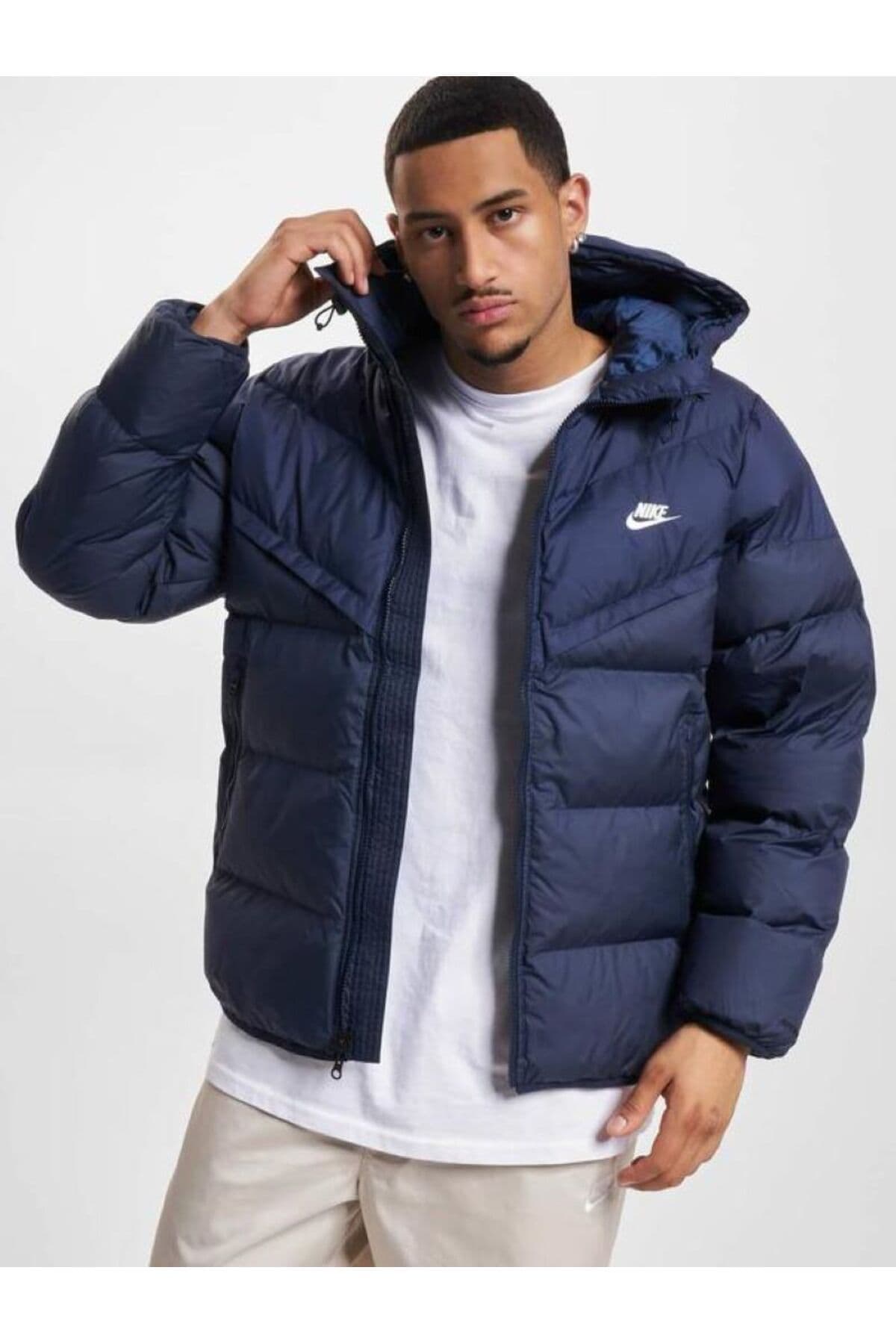 کاپشن مردانه Nike پفی سبک PrimaLoft مدل Windrunner Storm-FIT آبی کاپشن مردانه Nike پفی سبک PrimaLoft مدل Windrunner Storm-FIT آبی