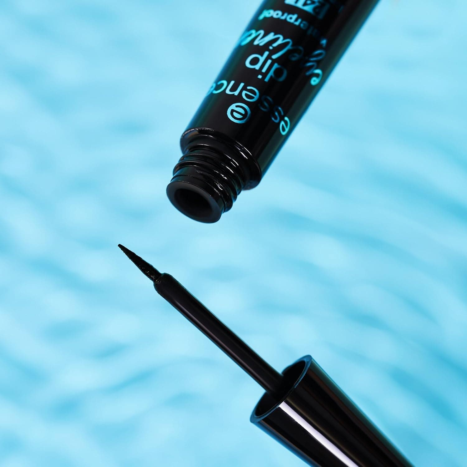 خط چشم مایع Essence Cosmetics ضدآب مدل 01 خط چشم مایع Essence Cosmetics ضدآب مدل 01